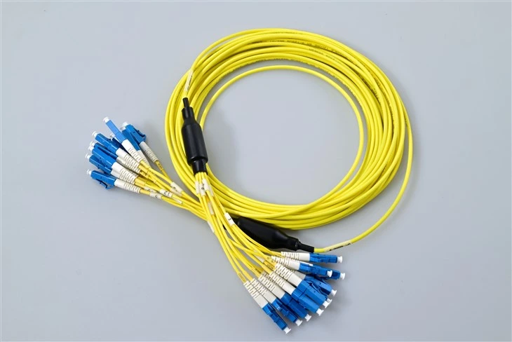 Glasfaser-Patchkabel LC 12-Kern-Bündel, optisches Kabel