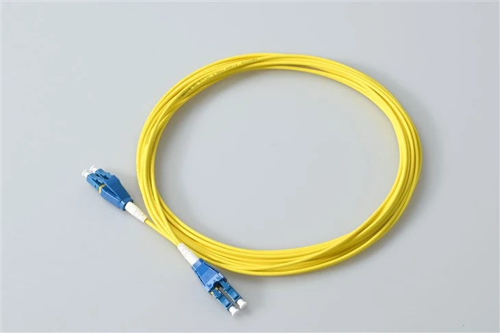 Glasfaser-Patchkabel Lc Uniboot UPC 2Core SM 9/125