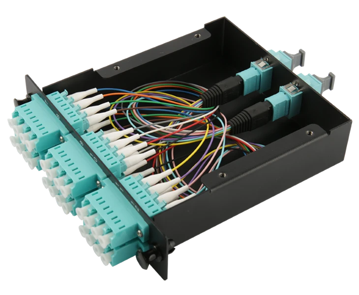 12 Kassette 12 Fasern OM4 Multimode MTP bis 12 LC Duplex Aqua