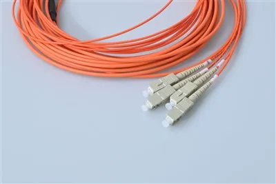 12-adriges Patchkabel SC Multimode Orange